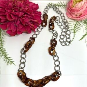 Unique ⚜️Silver & Tortoise Acrylic Chain Necklace